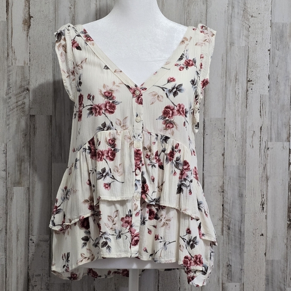 American Eagle Outfitters Off White Cream Pink Red Floral Button Top Size Small - Picture 1 of 7